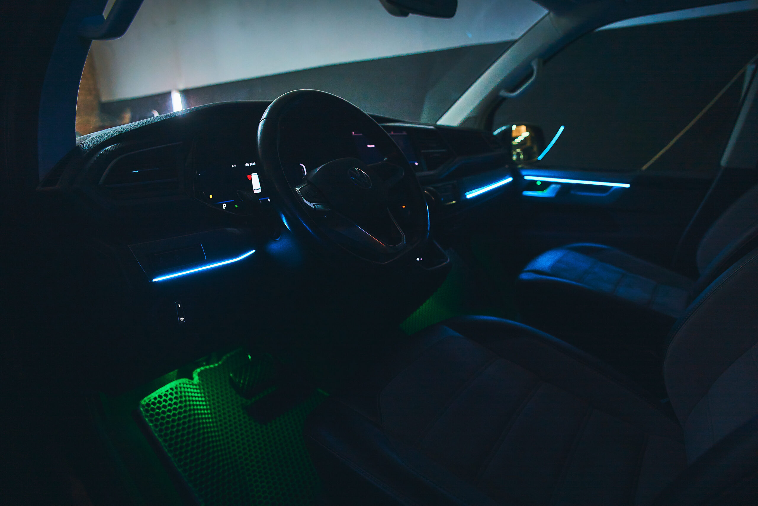 Proyecto Prime Car Lab: Ambient Light para Volkswagen