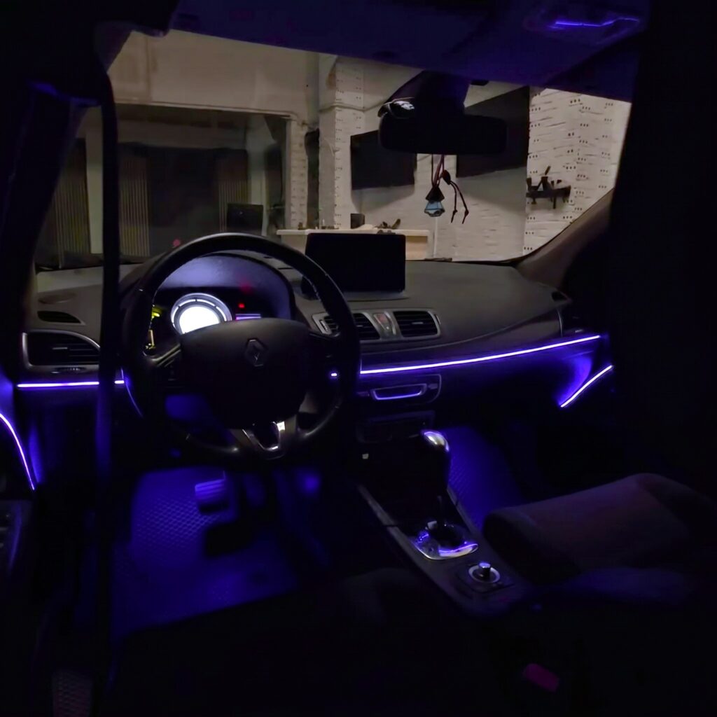Iluminación ambiental en Prime Car Lab Valencia